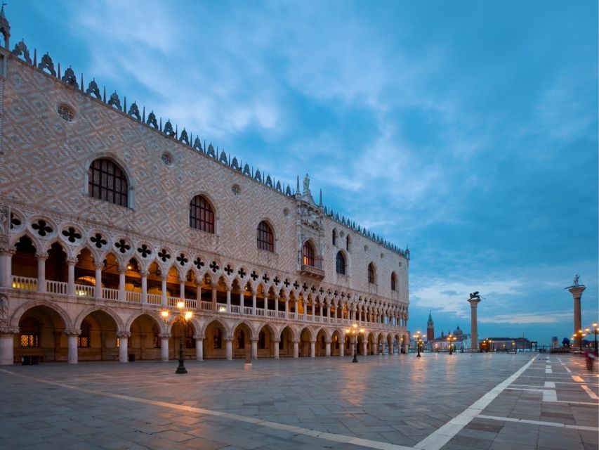 Venice: Highlights with Local Private Walking Tour & Gondola - Key things I think you’ll love
