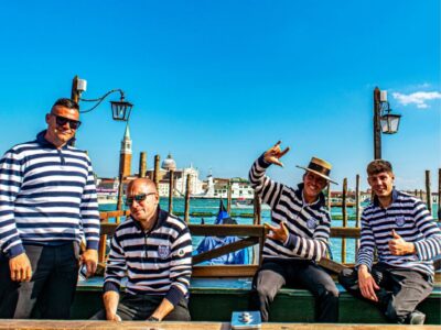 Venice: Highlights with Local Private Walking Tour & Gondola - The walking route: St Mark-area sights without losing your bearings