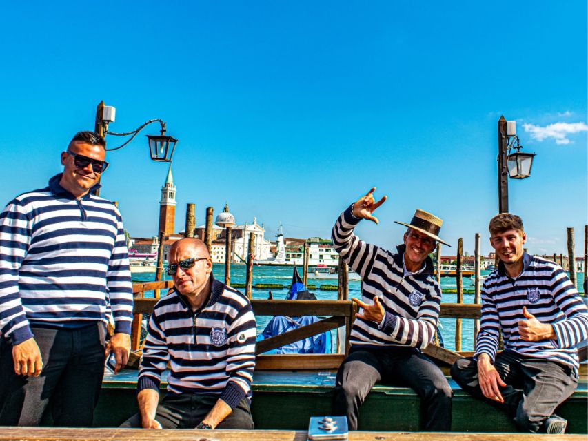 Venice: Highlights with Local Private Walking Tour & Gondola - The walking route: St Mark-area sights without losing your bearings