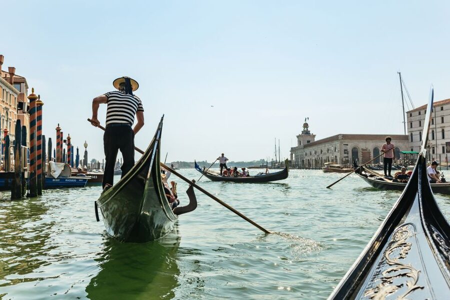 Venice: Private Gondola Ride along Grand Canal - Self-Guided Audio: How to Make It Informative Without a Live Guide