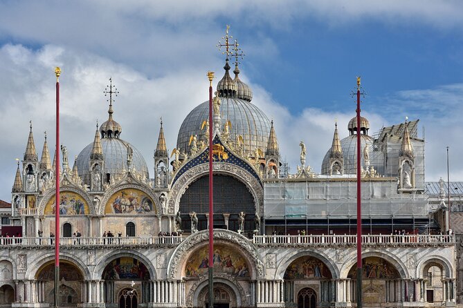 Venice Private Gondola Ride: Explore Hidden Canals and Sights - Key points I’d plan around