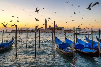 Venice Private Gondola Ride: Explore Hidden Canals and Sights - The route in plain terms: from side-canals to Grand Canal icons