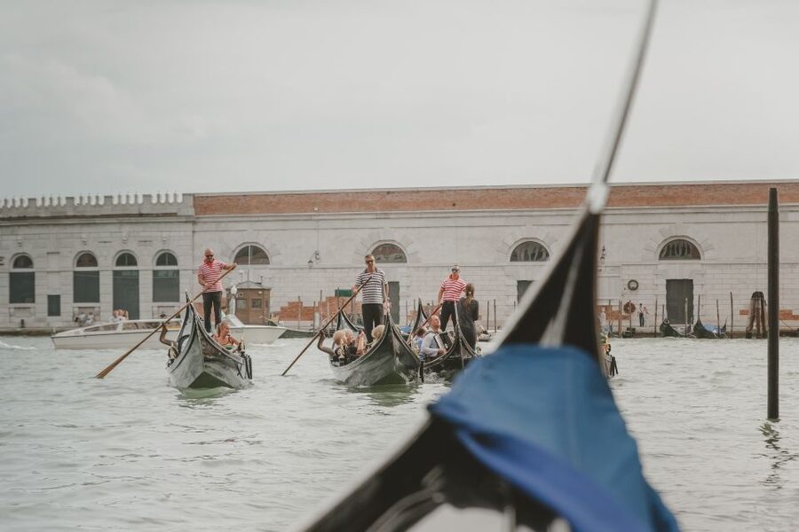 Venice: Private Gondola Ride with Photo Shoot - Private gondola photo shoot: why this feels different