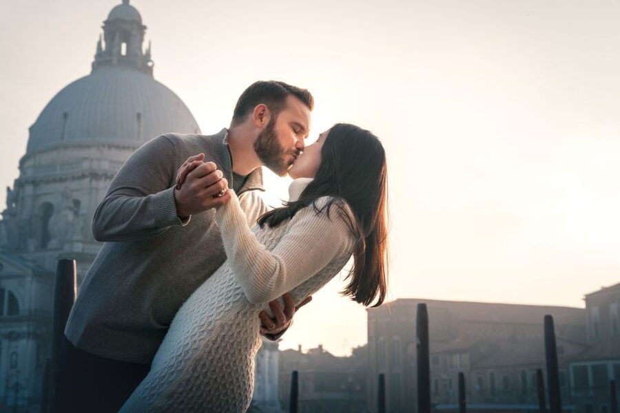 Venice: Private Gondola Ride with Photo Shoot - The ride itself: your 30 minutes on the canals