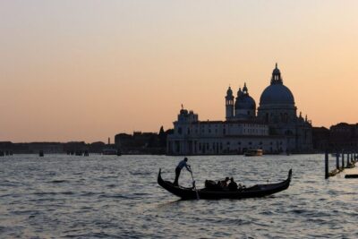 Venice: Private Gondola Tour - Meeting Point at Museo Correr: Find It Before You’re Tangled in Streets