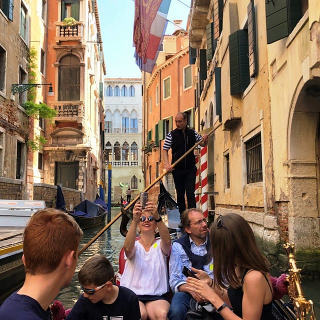 Venice: Private Grand Canal Gondola Ride from Rialto - Ca’ d’Oro and the Frari Church area: studying Venice instead of just seeing it