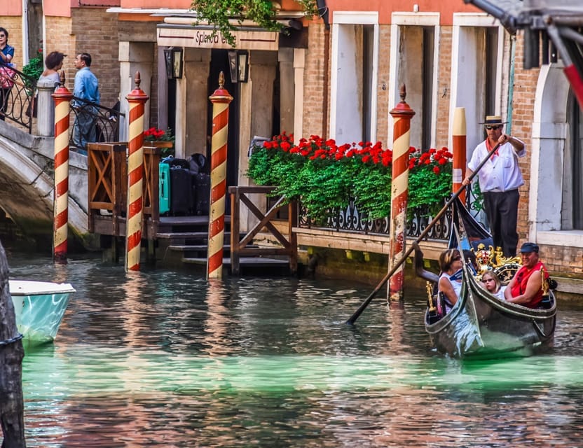 Venice: Private Grand Canal Gondola Ride from Rialto - Grand Canal to the inner canals: why the route feels smarter than a street route