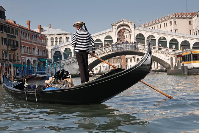Venice Private Tour for Families with Gondola Ride - Price and Value: Is $253.83 Per Person Worth It?