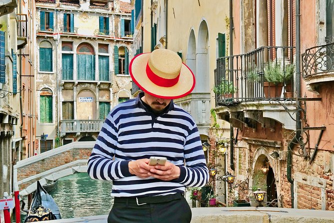 Venice Saint Mark's Basilica and gondola tour in the morning - St Mark’s Basilica: Skip the Line, Then Sit and Learn