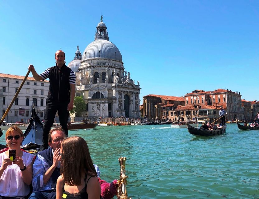 Venice: Shared Gondola Ride - What Happens During the 30 Minutes: Bridges, Salute, and the Canal Detour