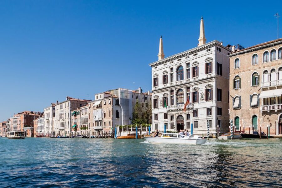 Venice: Shared Gondola Ride Across the Grand Canal - Price and value: $46 for time on the water (not a full gondola package)