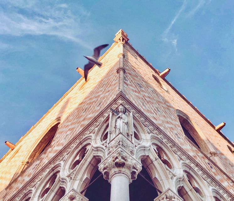 Venice: St Mark's Basilica, Doge's Palace, and Gondola Ride - Getting There: San Marco Meeting Point and Seasonal Timing