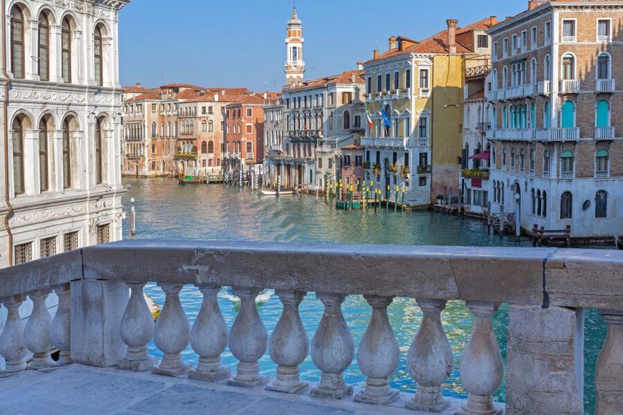 Venice: St. Mark's Basilica, Doge's Palace & Gondola Ride - Timing and pacing: 4 to 6 hours, with options that change what you get