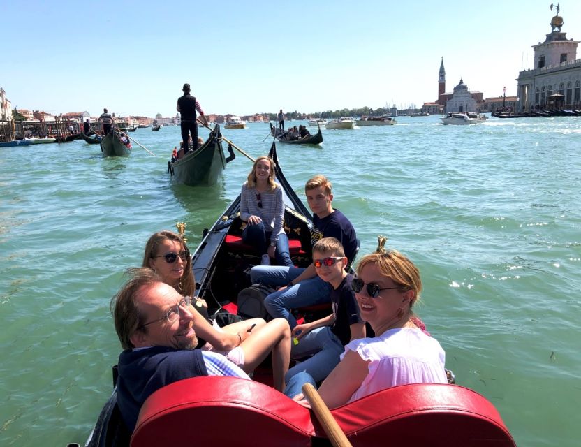 Venice: St. Mark's, Walking Tour and Gondola Combo - Why this land-and-water Venice plan feels smarter