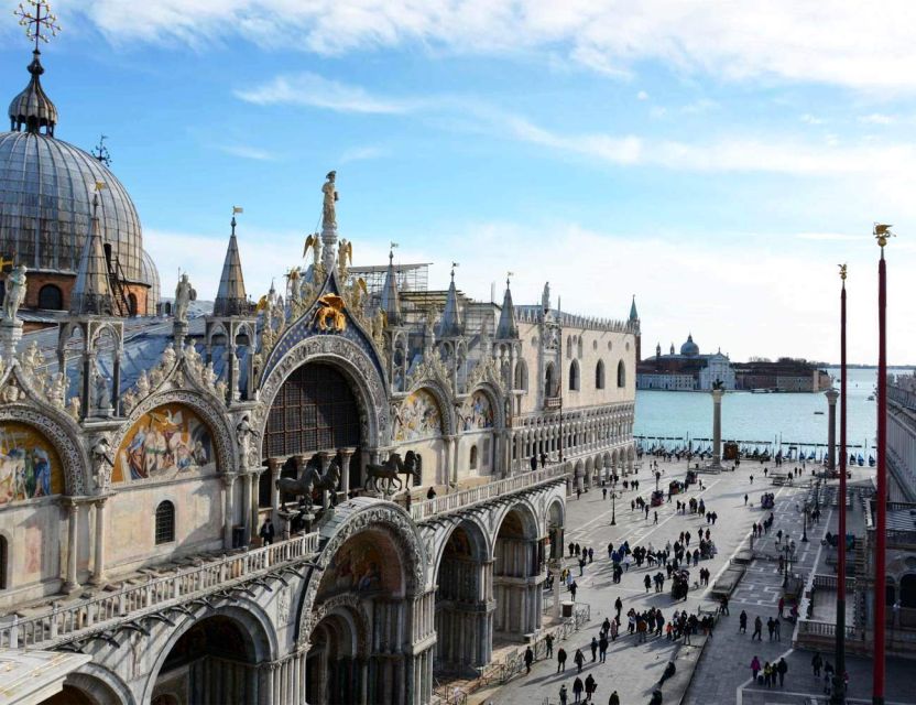 Venice: St. Mark's, Walking Tour and Gondola Combo - Who this tour is best for (and who should look elsewhere)