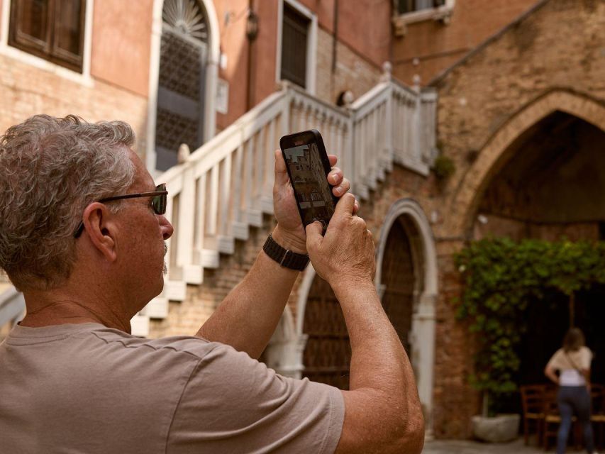 Venice: Vip Semi-Private Walking Tour with Gondola Ride - Semi-Private Value: What You’re Really Paying For