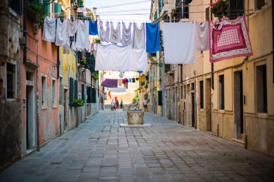 Venice: Walking Tour & Gondola Ride - FAQ