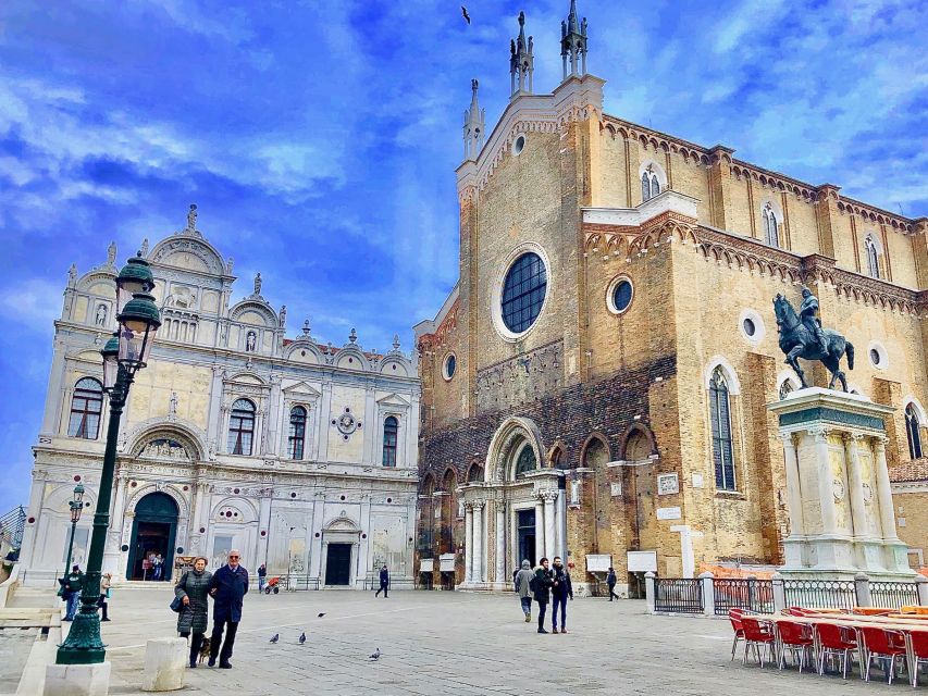 Venice: Walking Tour & Gondola Ride - Should You Book This Tour?