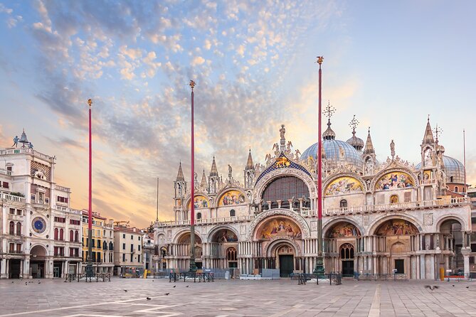 Walking Tour and Enchanting Gondola Journey in Venice - Extra Venice facts on the route: place names and old trade clues