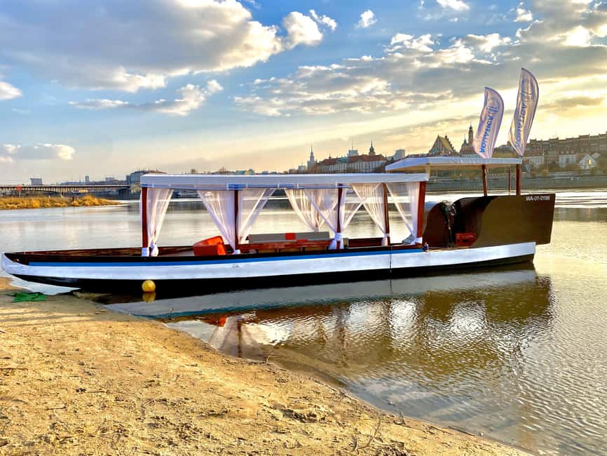 Warsaw: Private Gondola Cruise for Special Occasions - What you pass on the river: why these landmarks work for photos