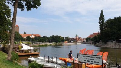Wrocław: city walk with a professional guide and cruise - Meeting at Piwnica Świdnicka: finding the Old Town Hall entrance