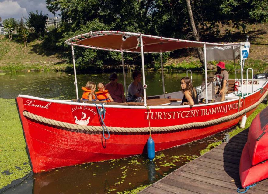 Wroclaw: Old City Walk and Cruise with Small Gondola - Meeting at Piwnica Świdnicka and getting oriented fast