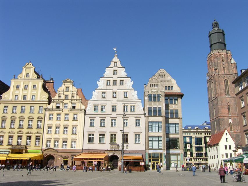 Wroclaw: Old City Walk and Cruise with Small Gondola - Przystań Kardynalska gondola cruise: the Oder canal angle you can’t DIY
