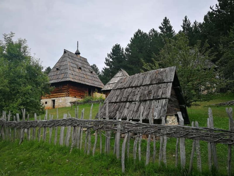 Zlatibor tour - Gold gondola, Stopic cave, Sirogojno & falls - Gold Gondola to Tornik: Panoramic Views Without the Fuss